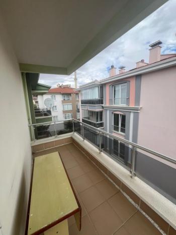 AFYON ÜÇOK EMLAKTAN MAREŞAL MAH 3+1 KİRALIK DAİRE 