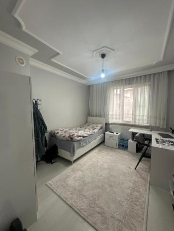 AFYON ÜÇOK EMLAKTAN FATİH MAH SATILIK 4+1 TEMİZ BAKIMLI GENİŞ DAİRELER 