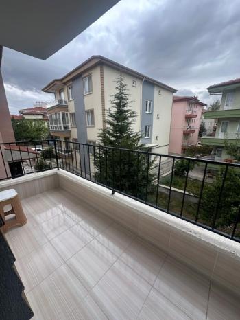 AFYON ÜÇOK EMLAKTAN FATİH MAH SATILIK 4+1 TEMİZ BAKIMLI GENİŞ DAİRELER 