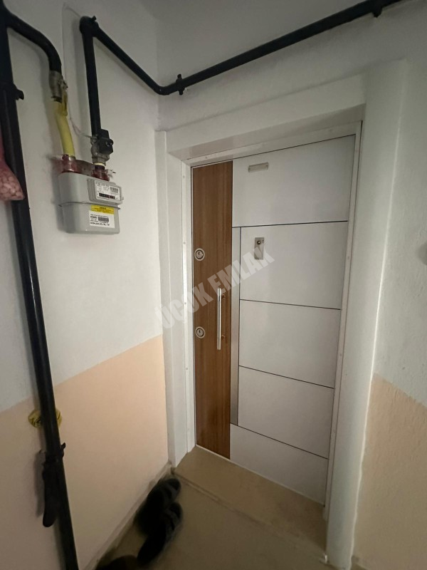 AFYON ÜÇOK EMLAKTAN FATİH MAH SATILIK 4+1 TEMİZ BAKIMLI GENİŞ DAİRELER 