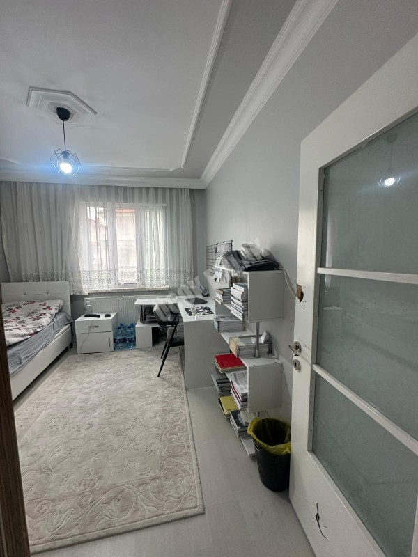 AFYON ÜÇOK EMLAKTAN FATİH MAH SATILIK 4+1 TEMİZ BAKIMLI GENİŞ DAİRELER 