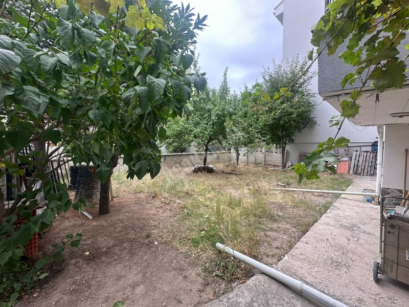 AFYON ÜÇOK EMLAKTAN FATİH MAH SATILIK 4+1 TEMİZ BAKIMLI GENİŞ DAİRELER 