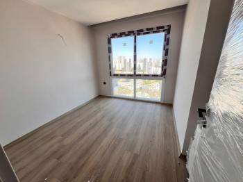 YÜKSEK KAT, DENİZ MANZARALI, GENİŞ 2+1 SATILIK DAİRE