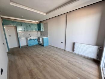 YÜKSEK KAT, DENİZ MANZARALI, GENİŞ 2+1 SATILIK DAİRE