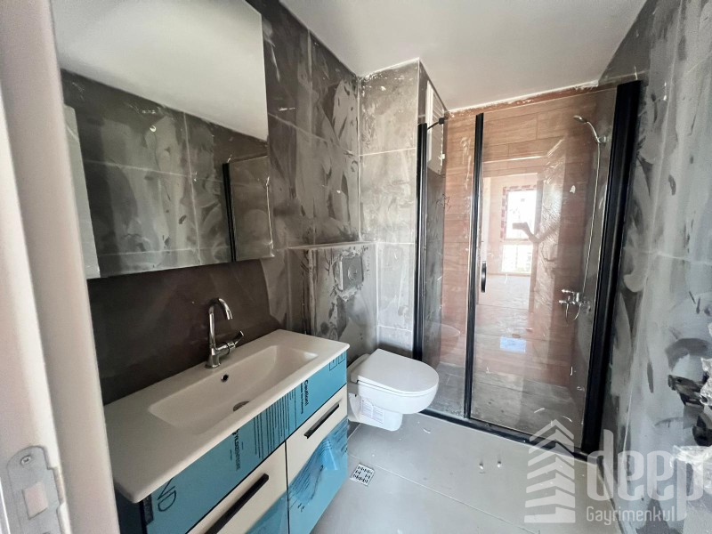 YÜKSEK KAT, DENİZ MANZARALI, GENİŞ 2+1 SATILIK DAİRE