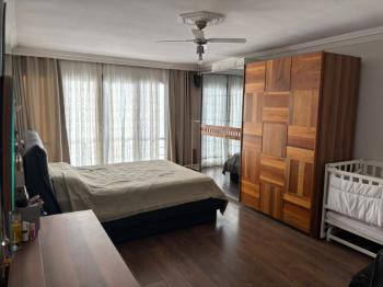 EDREMİT MERKEZ'DE GENÇ BİNADA KİRALIK GENİŞ 3+1