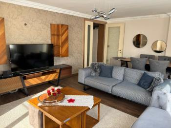 EDREMİT MERKEZ'DE GENÇ BİNADA KİRALIK GENİŞ 3+1