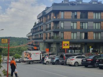 METRONUN YANIBAŞINDA ÖZEL GÜVENLİKLİ 2+1 ARA KAT