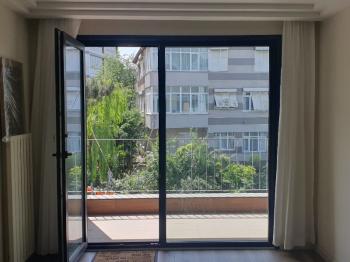 METRONUN YANIBAŞINDA ÖZEL GÜVENLİKLİ 2+1 ARA KAT