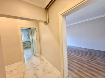 İstinye Boğaziçi Sitesi İçi sıfırlanmış yep yeni daire 3+1 105 m2