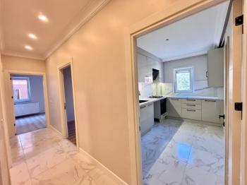 İstinye Boğaziçi Sitesi İçi sıfırlanmış yep yeni daire 3+1 105 m2