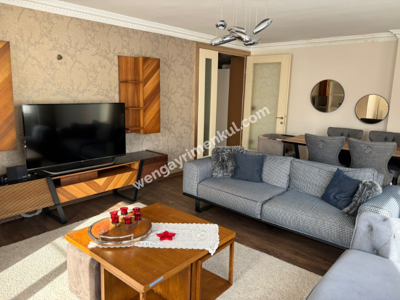 EDREMİT MERKEZ'DE GENÇ BİNADA KİRALIK GENİŞ 3+1