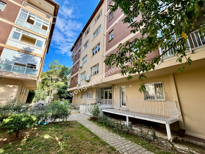 İstinye Boğaziçi Sitesi İçi sıfırlanmış yep yeni daire 3+1 105 m2