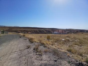 ÇORUM - OSMANCIK YOLU 15 KM. SATILIK VİLLA ARSASI 