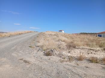 ÇORUM - OSMANCIK YOLU 15.KM. 505 M² SATILIK VİLLA ARSASI 