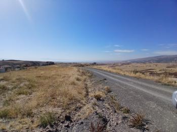 ÇORUM - OSMANCIK YOLU 15.KM. 505 M² SATILIK VİLLA ARSASI 