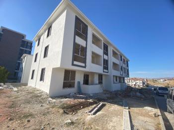 GÜVENAY - ÇORUM BAHÇELİEVLER MAH. İPEKLİEVLER MEVKİİ SATILIK SIFIR 2+1 DAİRE 