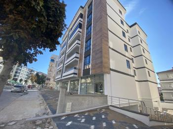 GÜVENAY - ÇORUM BAHÇELİEVLER MEHMET AKİF ERSOY CAD. ÜZERİ SATILIK  3+1 DAİRE 