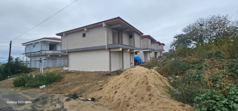 KİRALIK 4 ADET SIFIR VİLLA TAPU SAHİBİ PERTA EMLAK ÜMİT TAHMAZ