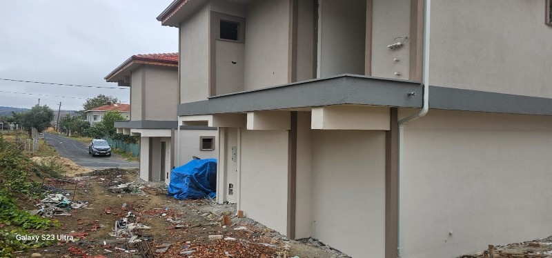 KİRALIK 4 ADET SIFIR VİLLA TAPU SAHİBİ PERTA EMLAK ÜMİT TAHMAZ