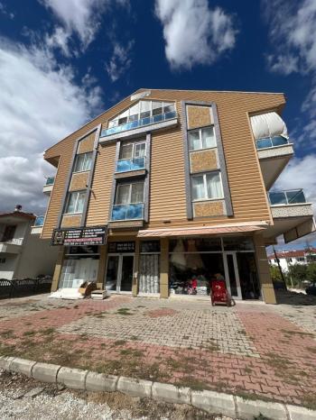 AFYON ÜÇOK EMLAKTAN FATİH MAH SATILIK KÖŞE KONUM DÜKKAN