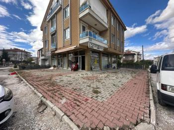 AFYON ÜÇOK EMLAKTAN FATİH MAH SATILIK KÖŞE KONUM DÜKKAN