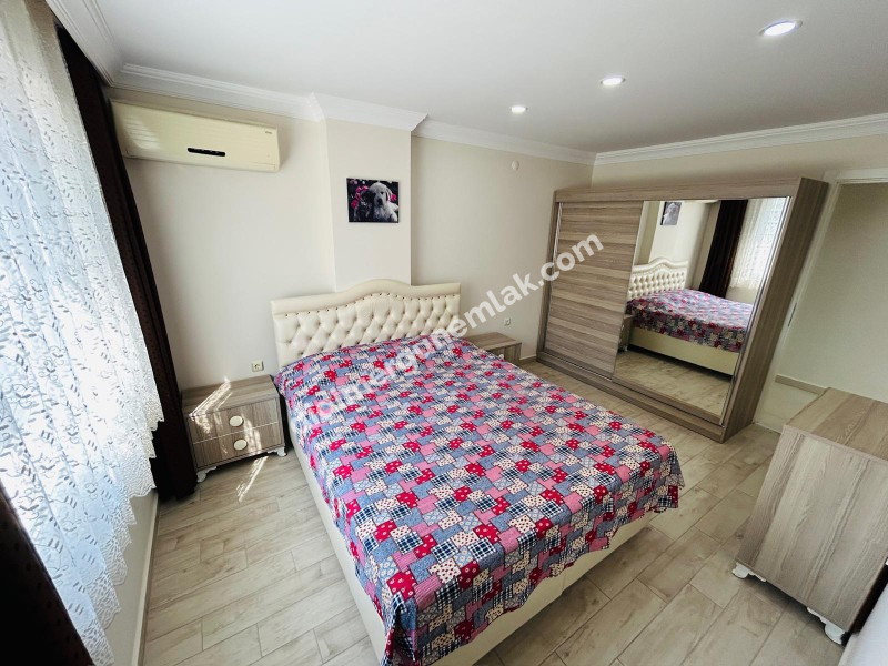 HİSAR MAHALLESİ'NDE 7/24 GÜVENLİKLİ, HAVUZLU SİTEDE GENİŞ BALKONLU EŞYALI SATILIK 2+1 DAİRE