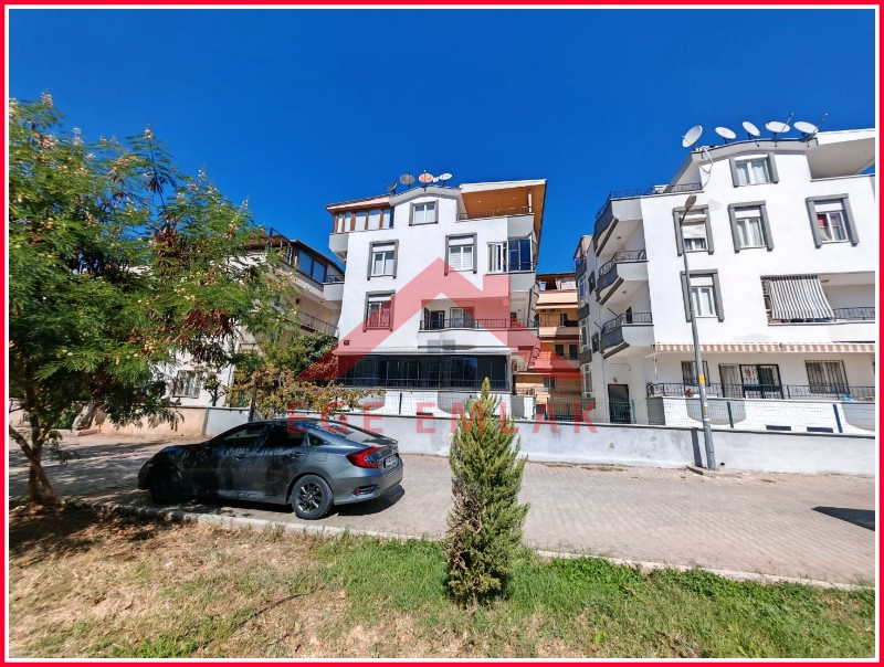 Didim Efeler Mahallesi Park Cepheli 2+1