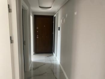 ÜSKÜDAR BAHÇELİEVLER'DE 2+1 TEMİZ DAİRE