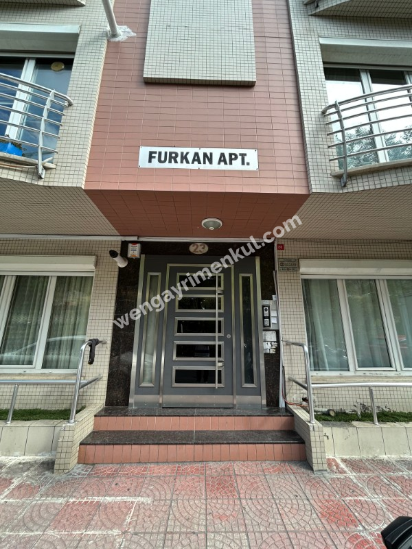 Şişli 19 Mayıs Mahallesinde 3+1 Ferah ve Merkezi Konumda Geniş Daire — Krediye Uygun!