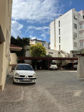 YEŞİLYURT MAH. SATILIK 3+1 DAİRE. 
