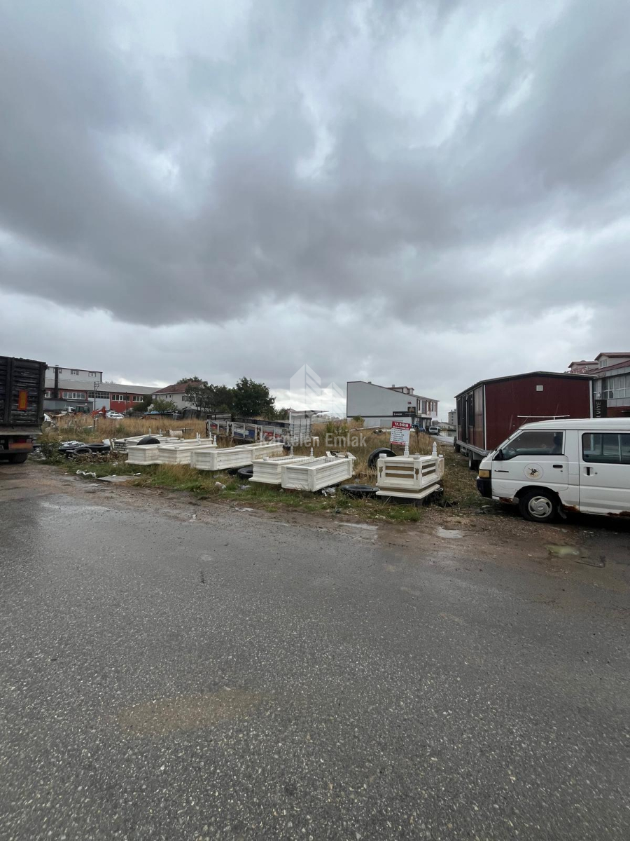 SANAYİ BÖLGESİNDE SATILIK TİCARİ ARSALAR