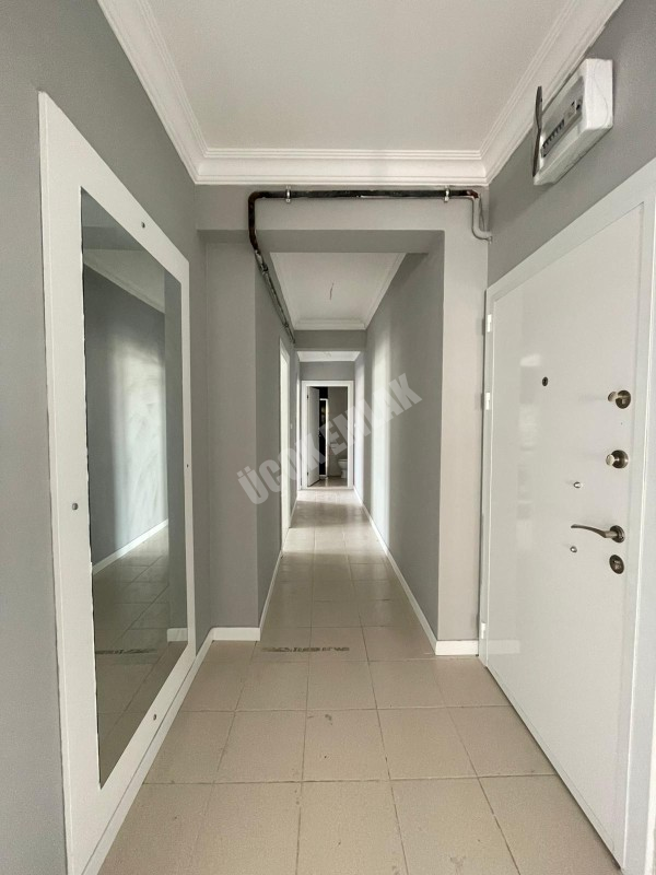 AFYON ÜÇOK EMLAKTAN KANLICA MAH KİRALIK 3+1 ARAKAT BAKIMLI DAİRE