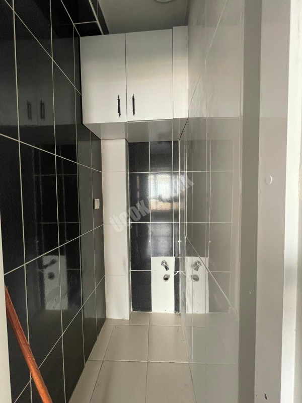 AFYON ÜÇOK EMLAKTAN KANLICA MAH KİRALIK 3+1 ARAKAT BAKIMLI DAİRE