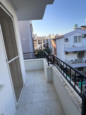 DİDİM ALTINKUM MAHALLESİNDE DENİZE YÜRÜME MESAFESİNDE GENİŞ TERASLI EMSALLERİNE GÖRE UYGUN  3+1 SATILIK DUBLEKS