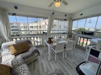 DİDİM ÇAMLIK MAHALLESİ’NDE,EŞYALI, HAVUZ CEPHELİ, DENİZE YÜRÜME MESAFESİNDE SATILIK 2+1 DAİRE