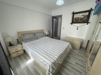 DİDİM ÇAMLIK MAHALLESİ’NDE,EŞYALI, HAVUZ CEPHELİ, DENİZE YÜRÜME MESAFESİNDE SATILIK 2+1 DAİRE