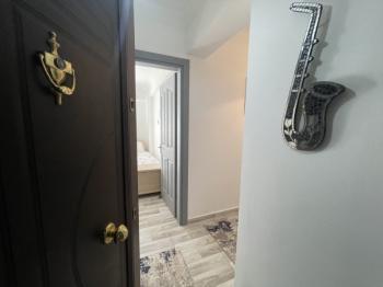 DİDİM ÇAMLIK MAHALLESİ’NDE,EŞYALI, HAVUZ CEPHELİ, DENİZE YÜRÜME MESAFESİNDE SATILIK 2+1 DAİRE