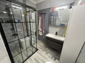 DİDİM ÇAMLIK MAHALLESİ’NDE,EŞYALI, HAVUZ CEPHELİ, DENİZE YÜRÜME MESAFESİNDE SATILIK 2+1 DAİRE