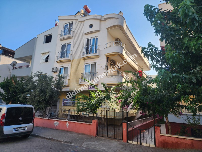 DİDİM ÇAMLIK MAHALLESİNDE DENİZE YAKIN MASRAFSIZ GENİS TERASLI 3+1 SATILIK DUBLEKS