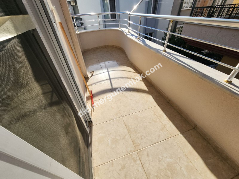 DİDİM ÇAMLIK MAHALLESİNDE DENİZE YAKIN MASRAFSIZ GENİS TERASLI 3+1 SATILIK DUBLEKS