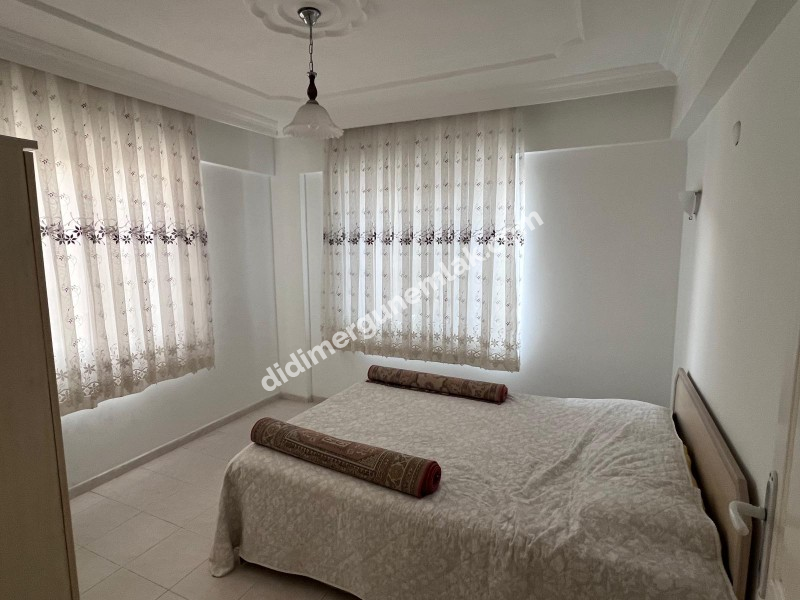 DİDİM ALTINKUM MAHALLESİNDE DENİZE YÜRÜME MESAFESİNDE GENİŞ TERASLI EMSALLERİNE GÖRE UYGUN  3+1 SATILIK DUBLEKS