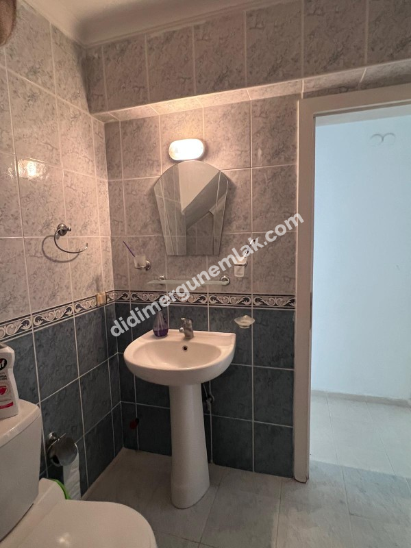 DİDİM ALTINKUM MAHALLESİNDE DENİZE YÜRÜME MESAFESİNDE GENİŞ TERASLI EMSALLERİNE GÖRE UYGUN  3+1 SATILIK DUBLEKS