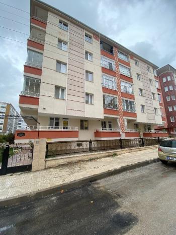 GÜVENAY - ÇORUM BUHARAEVLER MAH. 5. CADE ARKASI KİRALIK DAİRE