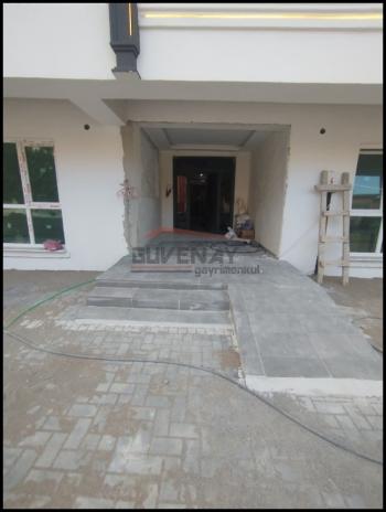 GÜVENAY - ÇORUM BAHÇELİEVLER MAH.CUMARTESİ PAZARI CİVARI  2+1 SATILIK DAİRE