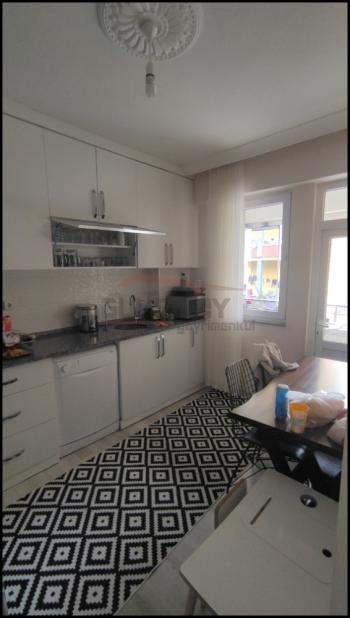 GÜVENAY - ÇORUM ALAADDİN CAMİ CİVARI SATILIK 2+1 DAİRE