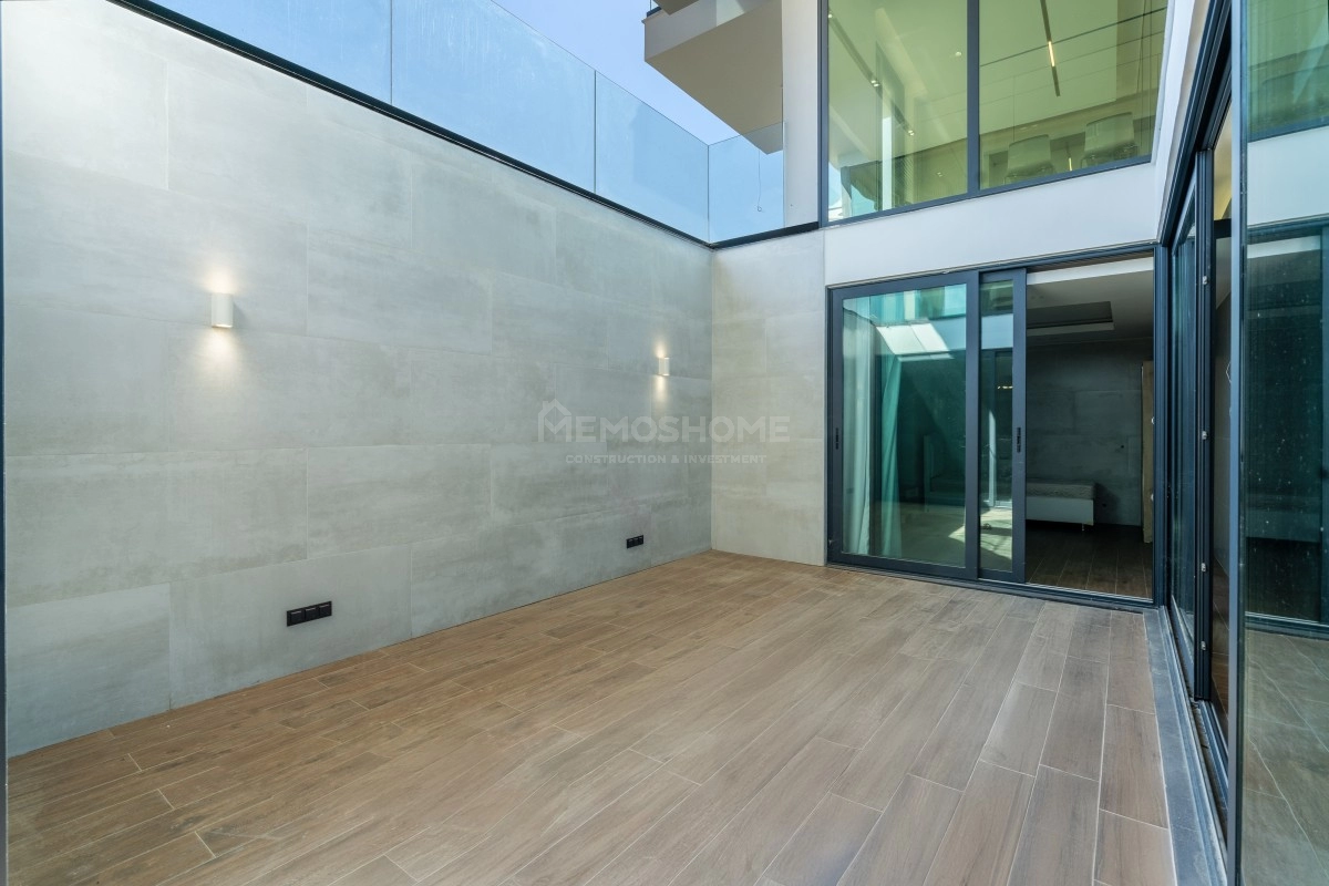 Luksusvilla med havutsikt