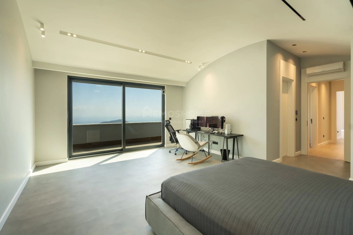 Luksusvilla med havutsikt