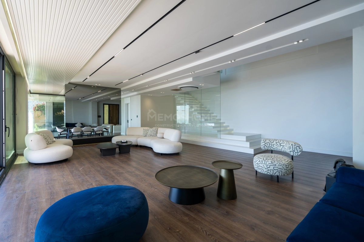 Luksusvilla med havutsikt