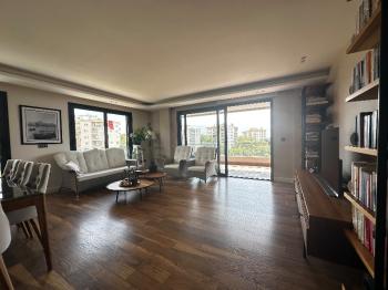 Evka3'te Bornova Koleji Yakını, LÜKS Daireler